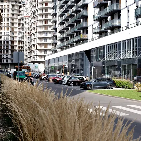 Prymasa Tysiaclecia - P&o Serviced דירה