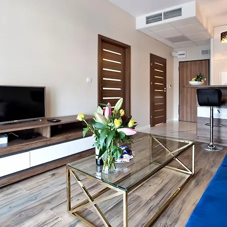 Prymasa Tysiaclecia - P&o Serviced