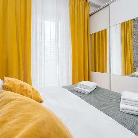 Prymasa Tysiaclecia - P&o Serviced דירה