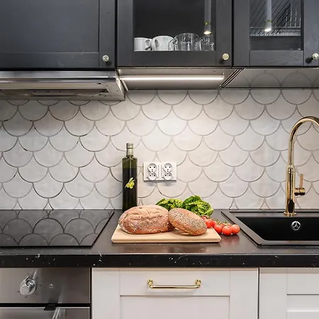 Prymasa Tysiaclecia - P&o Serviced דירה ורשה