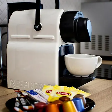 דירה Prymasa Tysiaclecia - P&o Serviced *