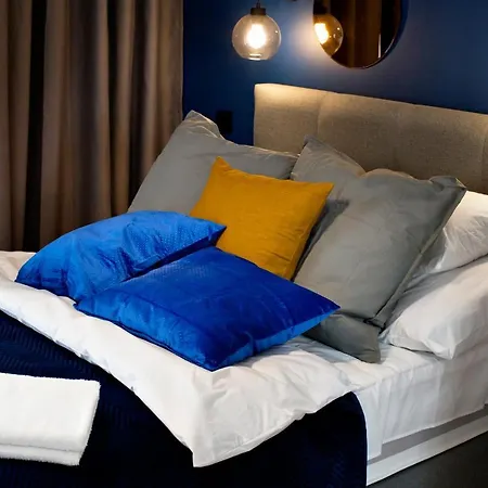 Prymasa Tysiaclecia - P&o Serviced ורשה