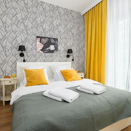 Appartement Prymasa Tysiaclecia - P&o Serviced