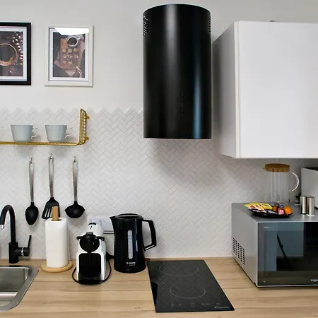 アパート Prymasa Tysiaclecia - P&o Serviced ワルシャワ