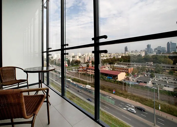 Prymasa Tysiaclecia - P&o Serviced