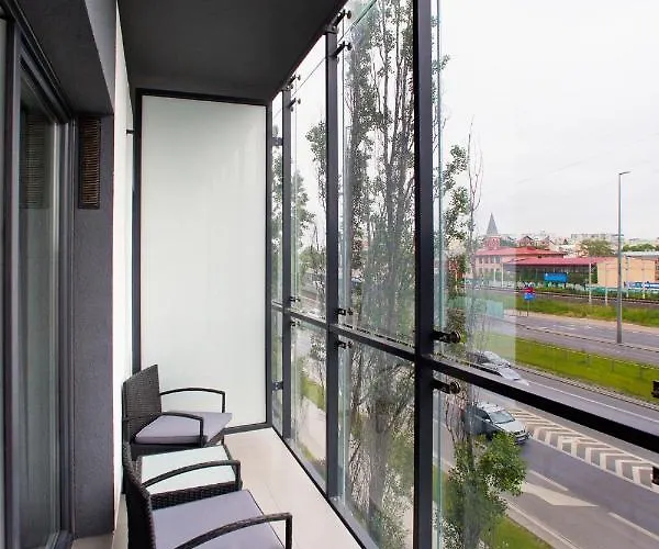 Prymasa Tysiaclecia - P&o Serviced * وارسو