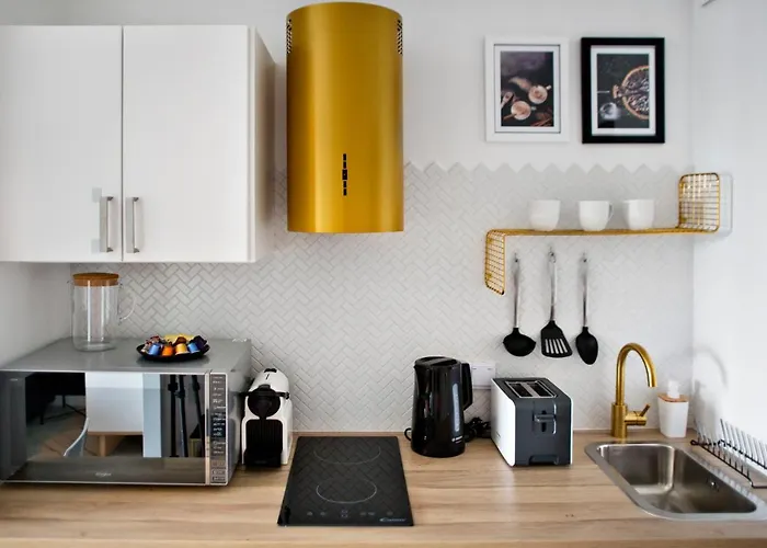 Prymasa Tysiaclecia - P&o Serviced