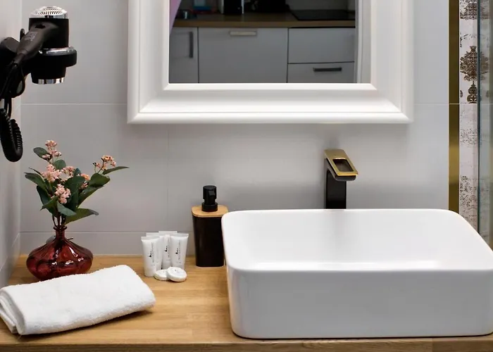 شقة Prymasa Tysiaclecia - P&o Serviced وارسو