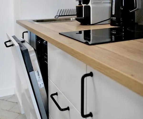 Prymasa Tysiaclecia - P&o Serviced